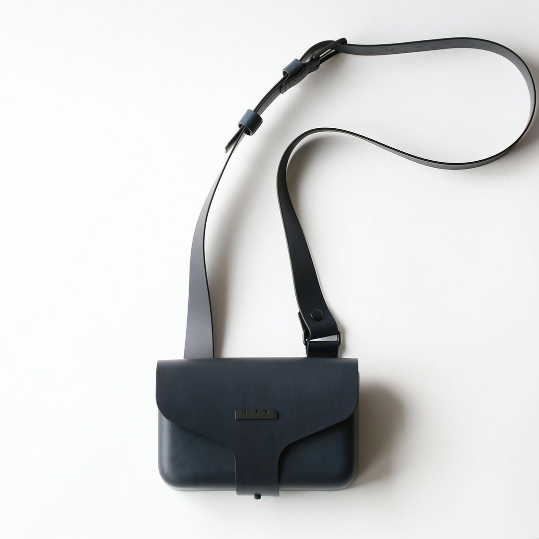 000000000329-09-xl.jpg?t=