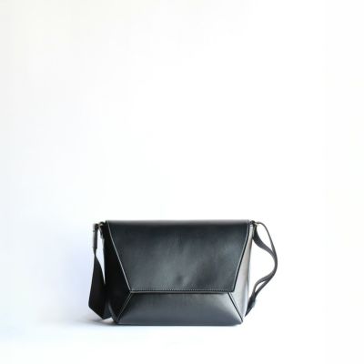 Louis Buczka（ルイブチカ）400G ミニショルダーバッグB5 | 香久山鞄