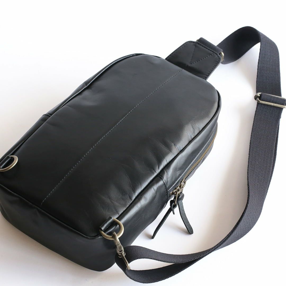 旨し馬革ボディバッグ | 香久山鞄